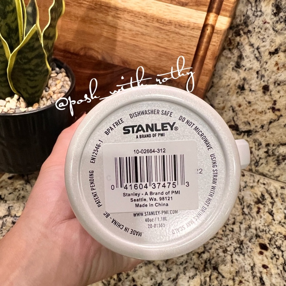 Stanley Quencher-Rare Pattern - Picture 2 of 4